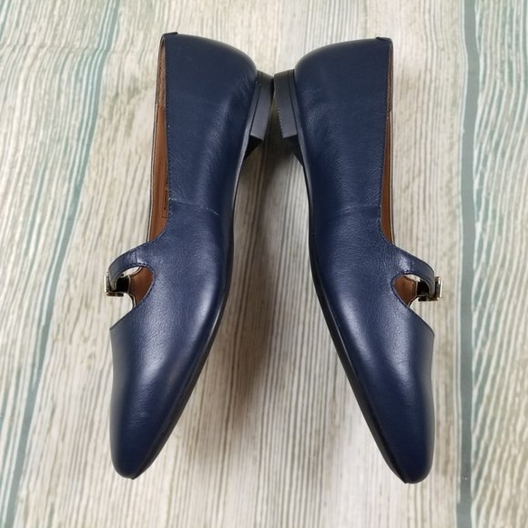 New VIONIC leather navy Mary Jane flats - Picture 3 of 8